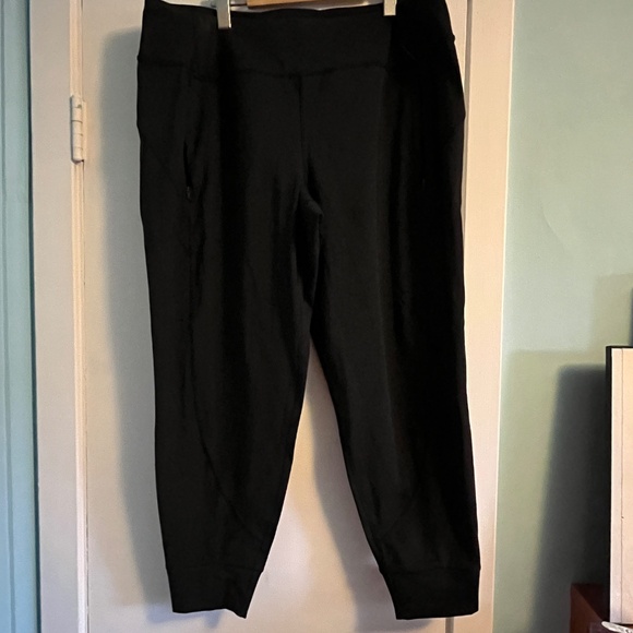 Athleta Ranier Jogger, Black, 1X - Picture 3 of 10